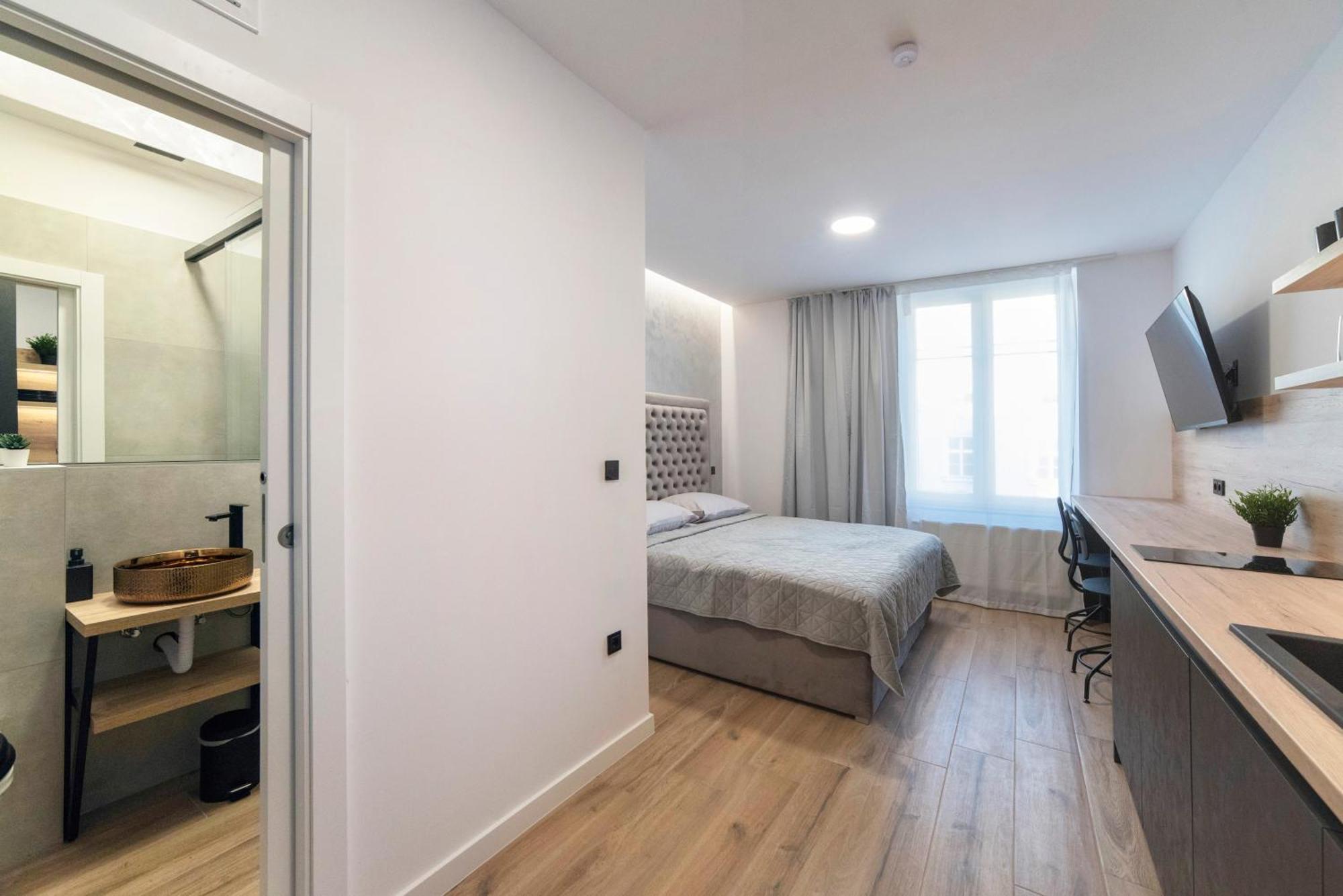 Liberty Apartments, 3Rd Floor, No Elevator Zagreb Room photo